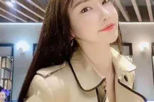 韩红深夜道歉！首映发言惹争议